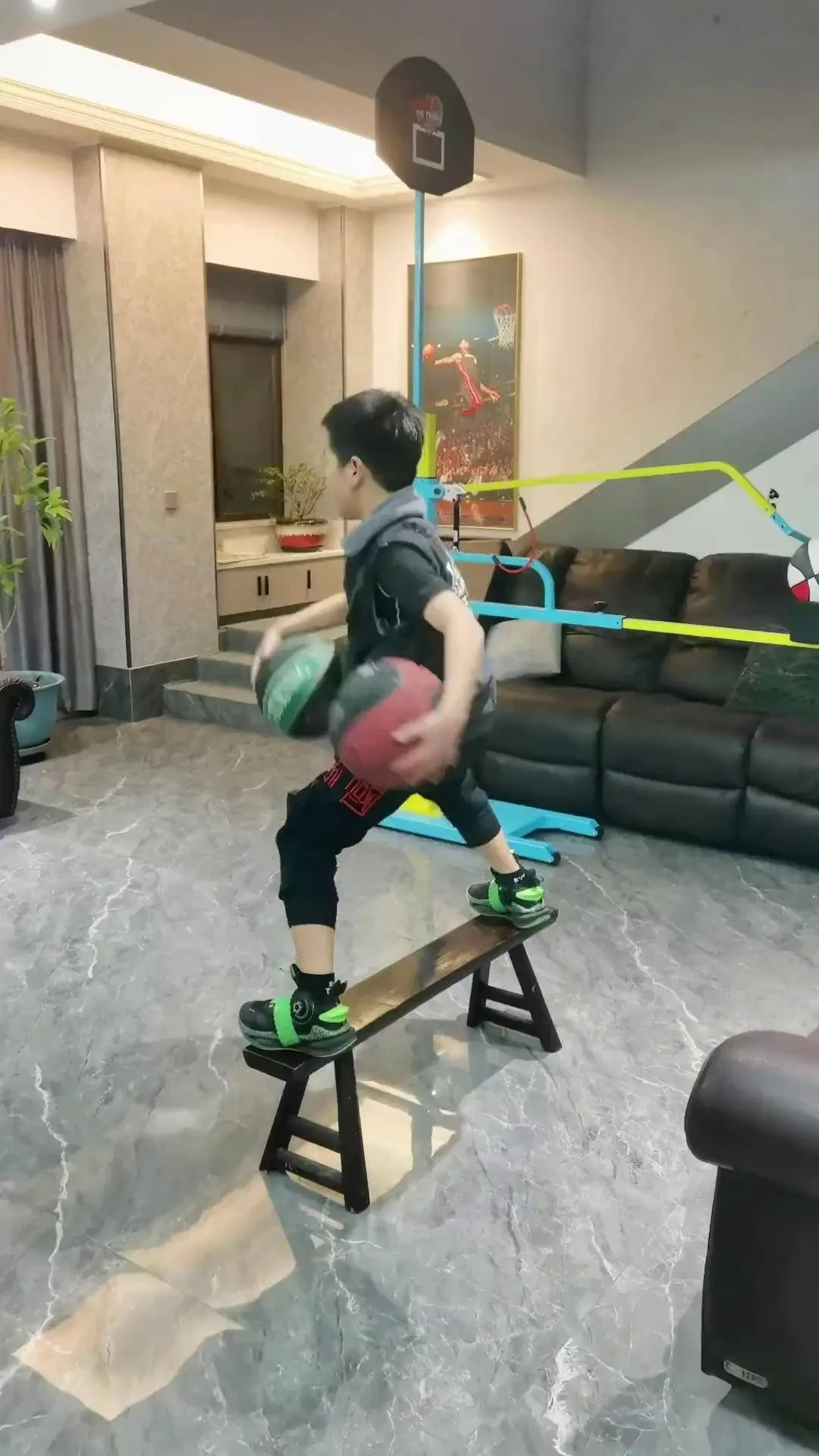篮球基本训练动作名称_2